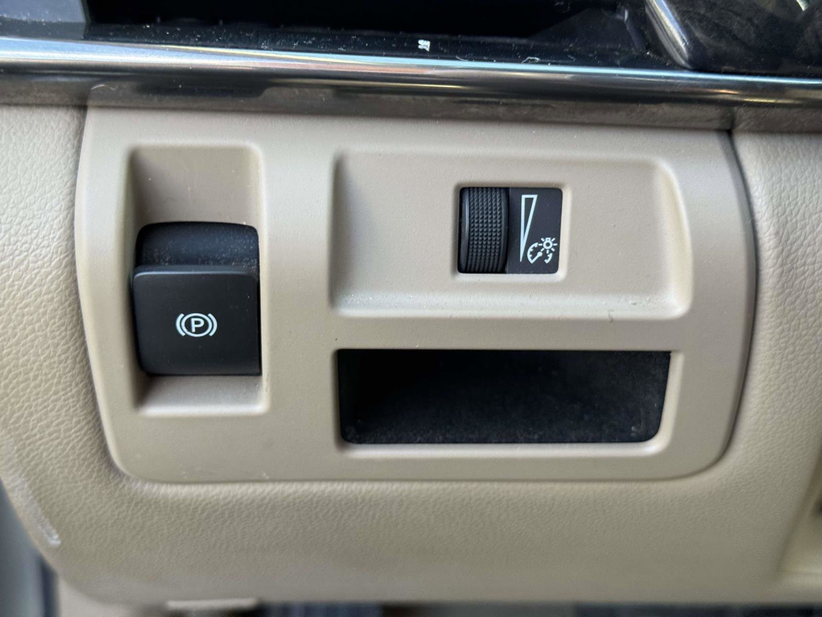 Used 2015 Cadillac CTS Luxury image 17