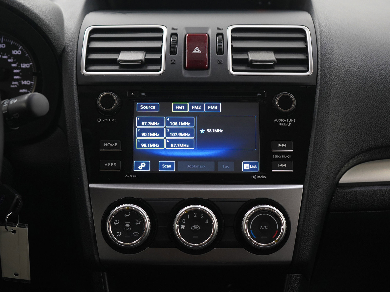 Used 2016 Subaru Crosstrek 2.0i Premium image 15