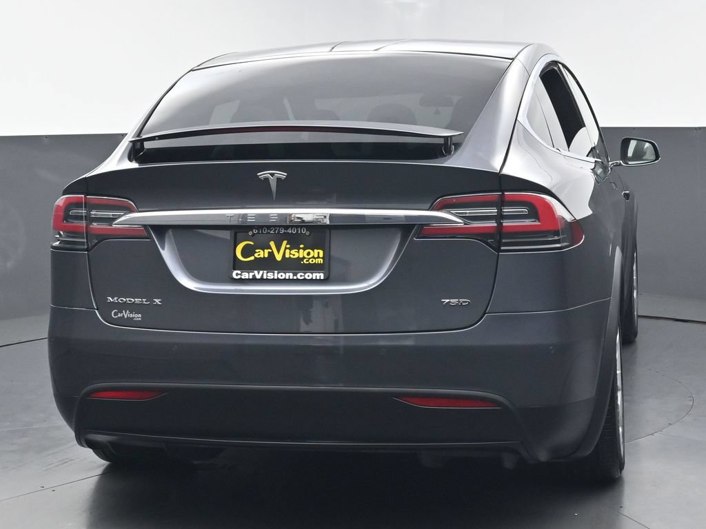 Used 2017 Tesla Model X 75D AWD/4WD image 4