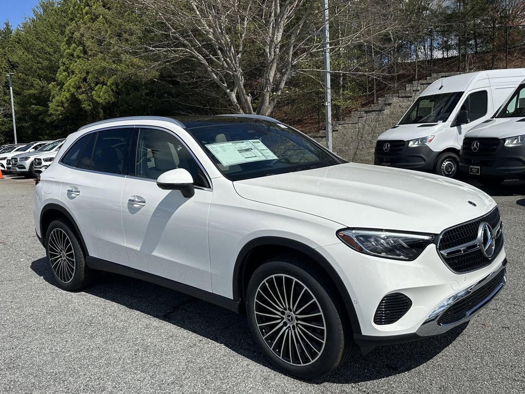 New 2026 Mercedes-Benz GLC 300 image 2
