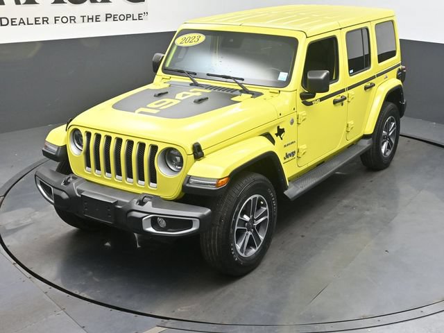 Used 2023 Jeep Wrangler Unlimited Sahara w/ LED Lighting Group AWD/4WD image 44