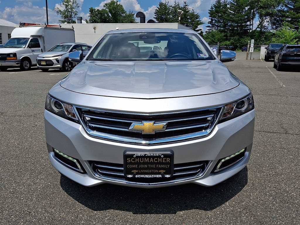 Used 2015 Chevrolet Impala LTZ FWD image 2