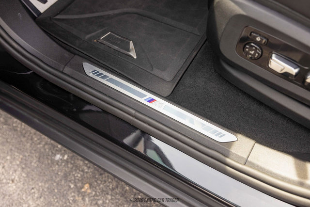 Used 2023 BMW XM image 88