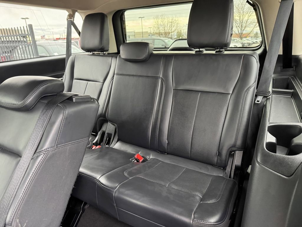 Used 2024 Ford Expedition Max XLT image 25