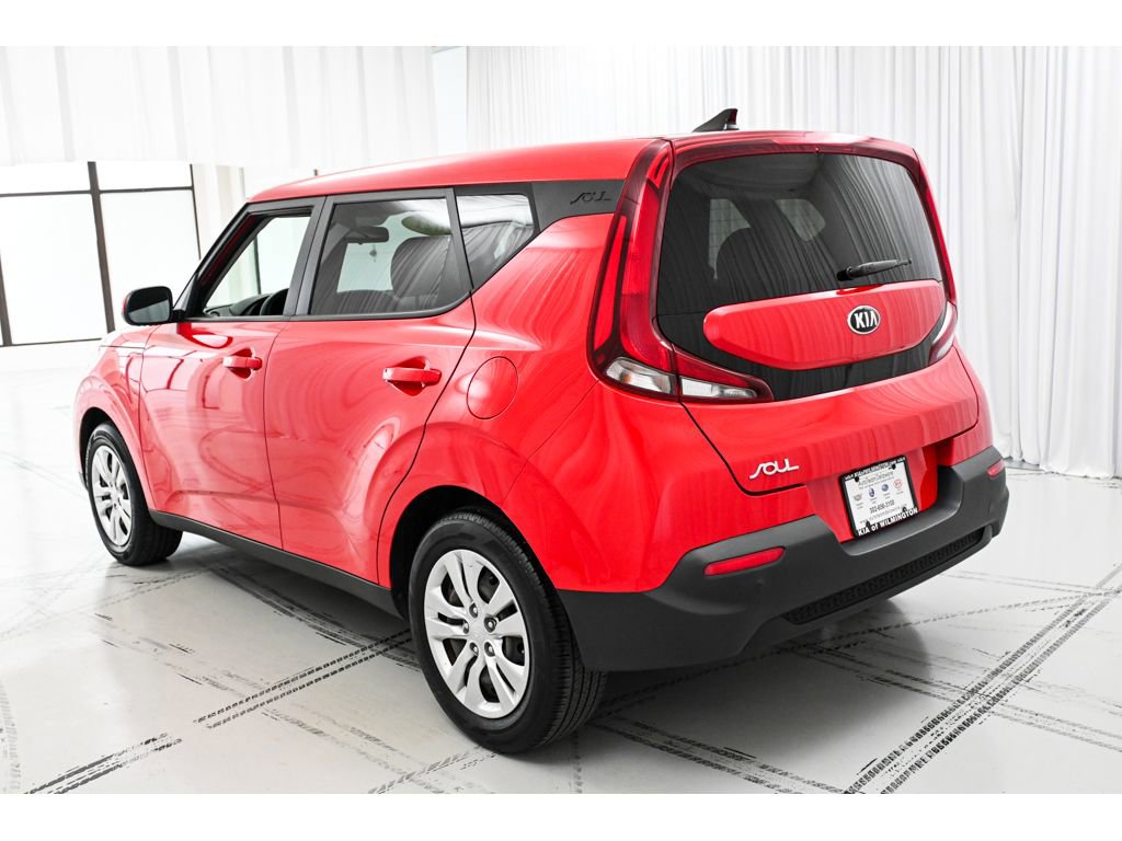 Used 2021 Kia Soul LX FWD image 5