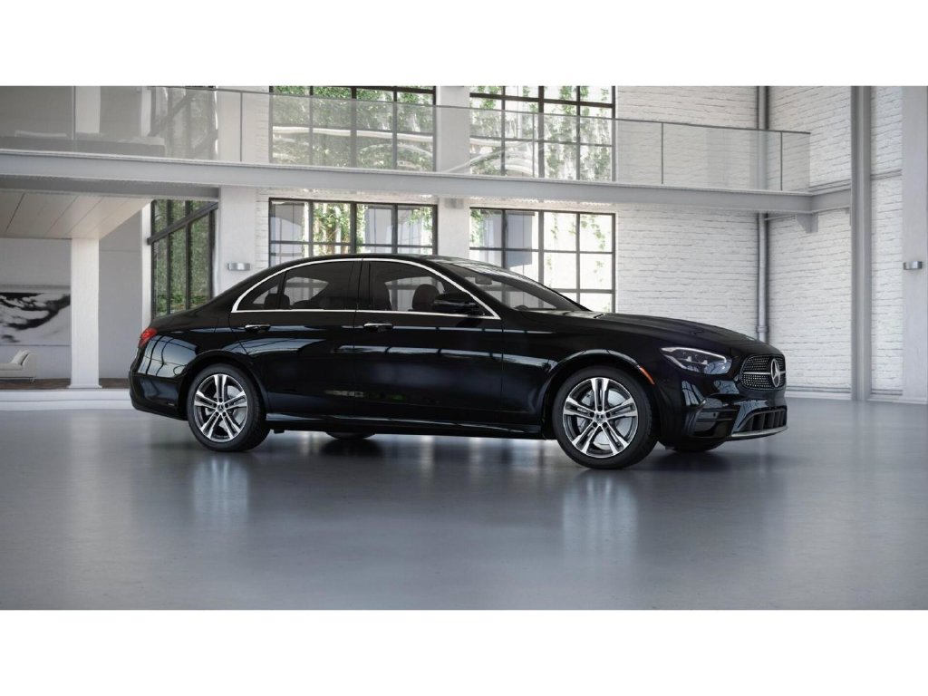 Used 2023 Mercedes-Benz E 350 4MATIC Sedan image 14