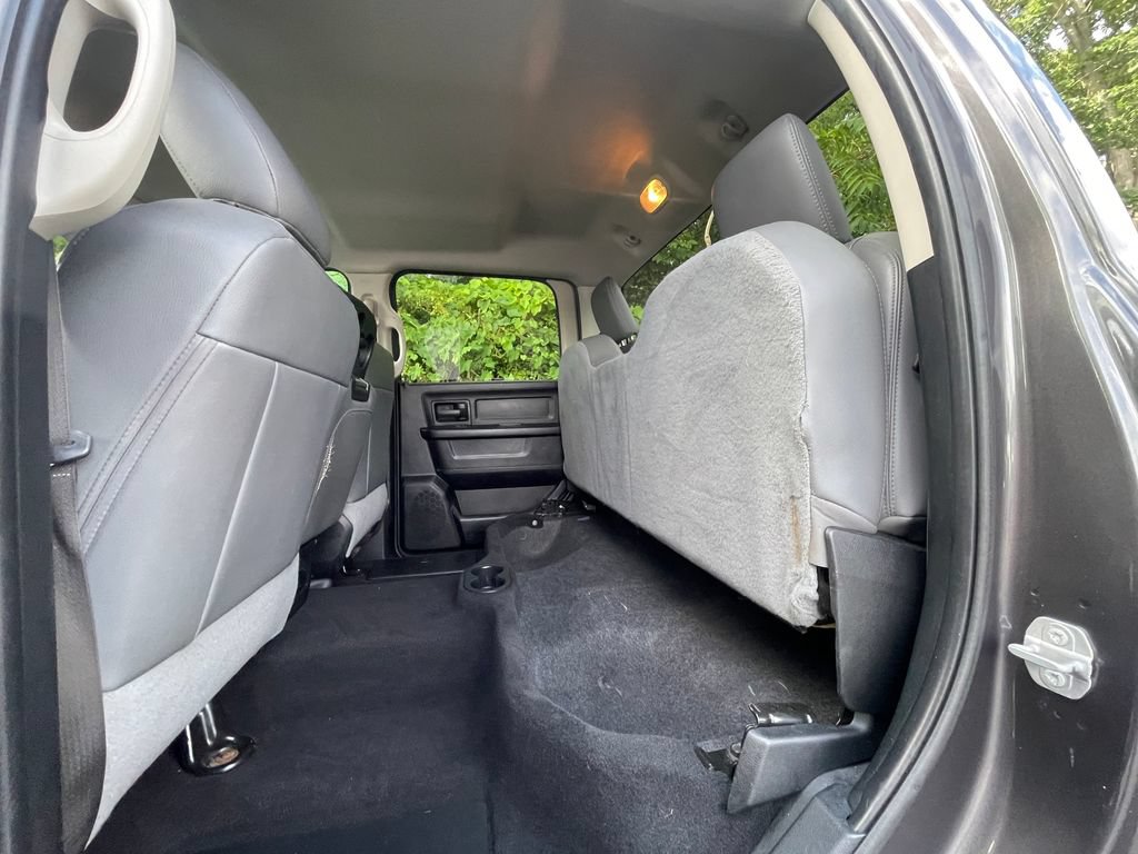 Used 2018 RAM 2500 ST AWD/4WD image 22