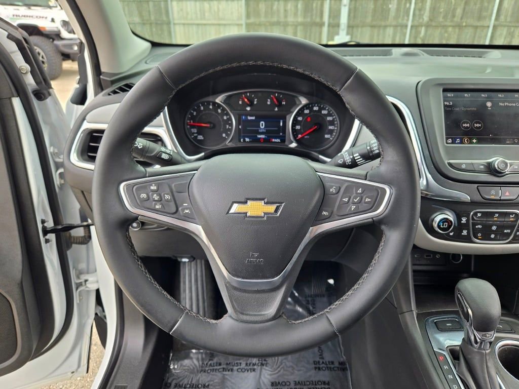 Used 2023 Chevrolet Equinox LT w/ Driver Convenience Package image 32