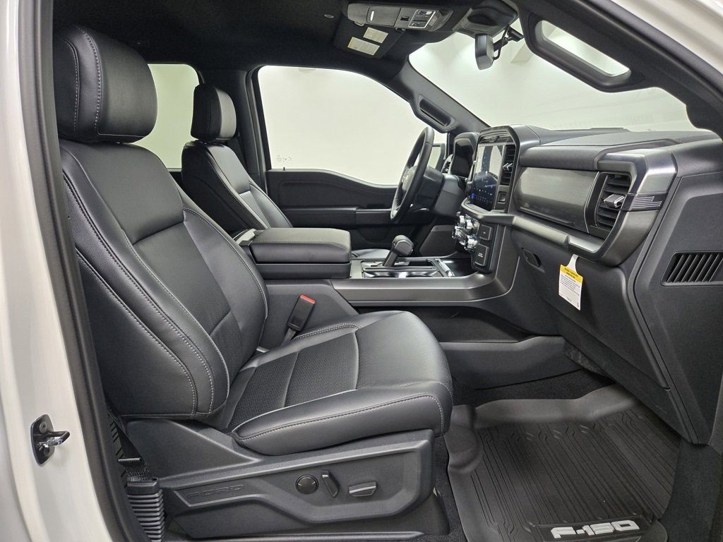 New 2025 Ford F150 Lariat w/ Equipment Group 501A Mid image 28