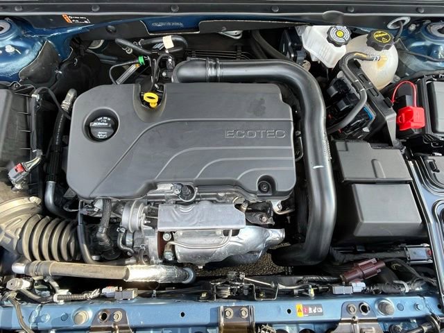 Used 2024 Chevrolet Malibu LT image 30