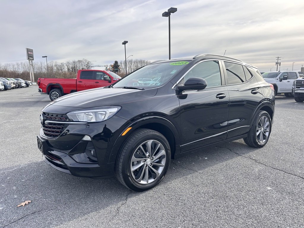Certified 2023 Buick Encore GX Select w/ Sport Touring Package image 2