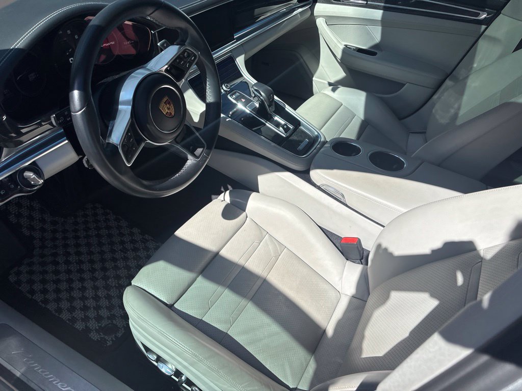 Used 2018 Porsche Panamera 4 AWD/4WD image 7