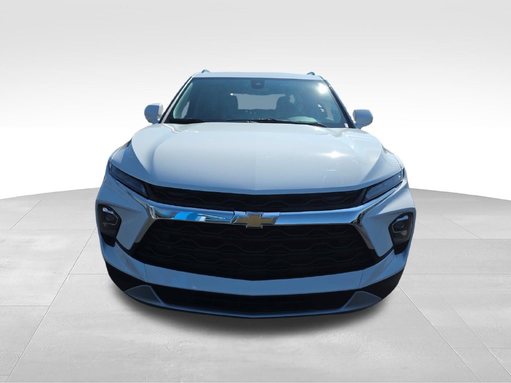 New 2026 Chevrolet Blazer LT w/ Convenience Package AWD/4WD image 8