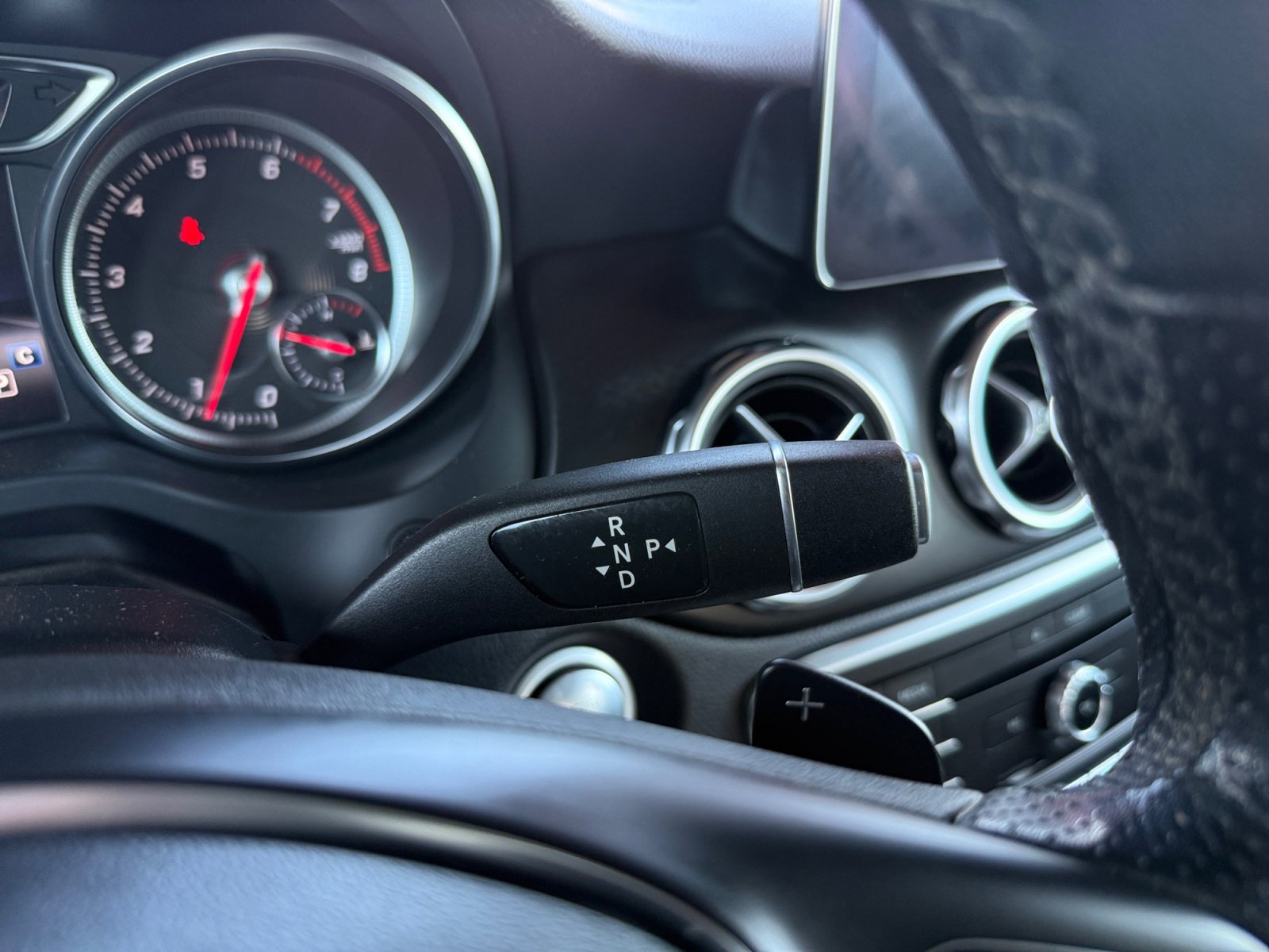 Used 2019 Mercedes-Benz GLA 250 4MATIC image 24