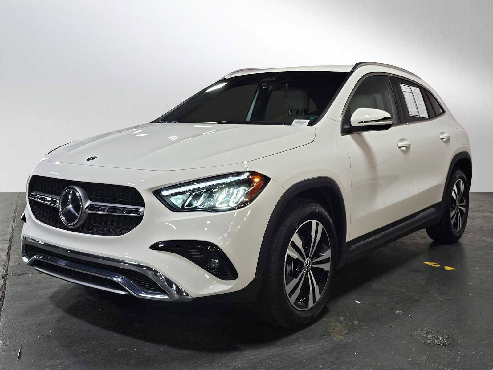 Used 2026 Mercedes-Benz GLA 250 4MATIC image 7