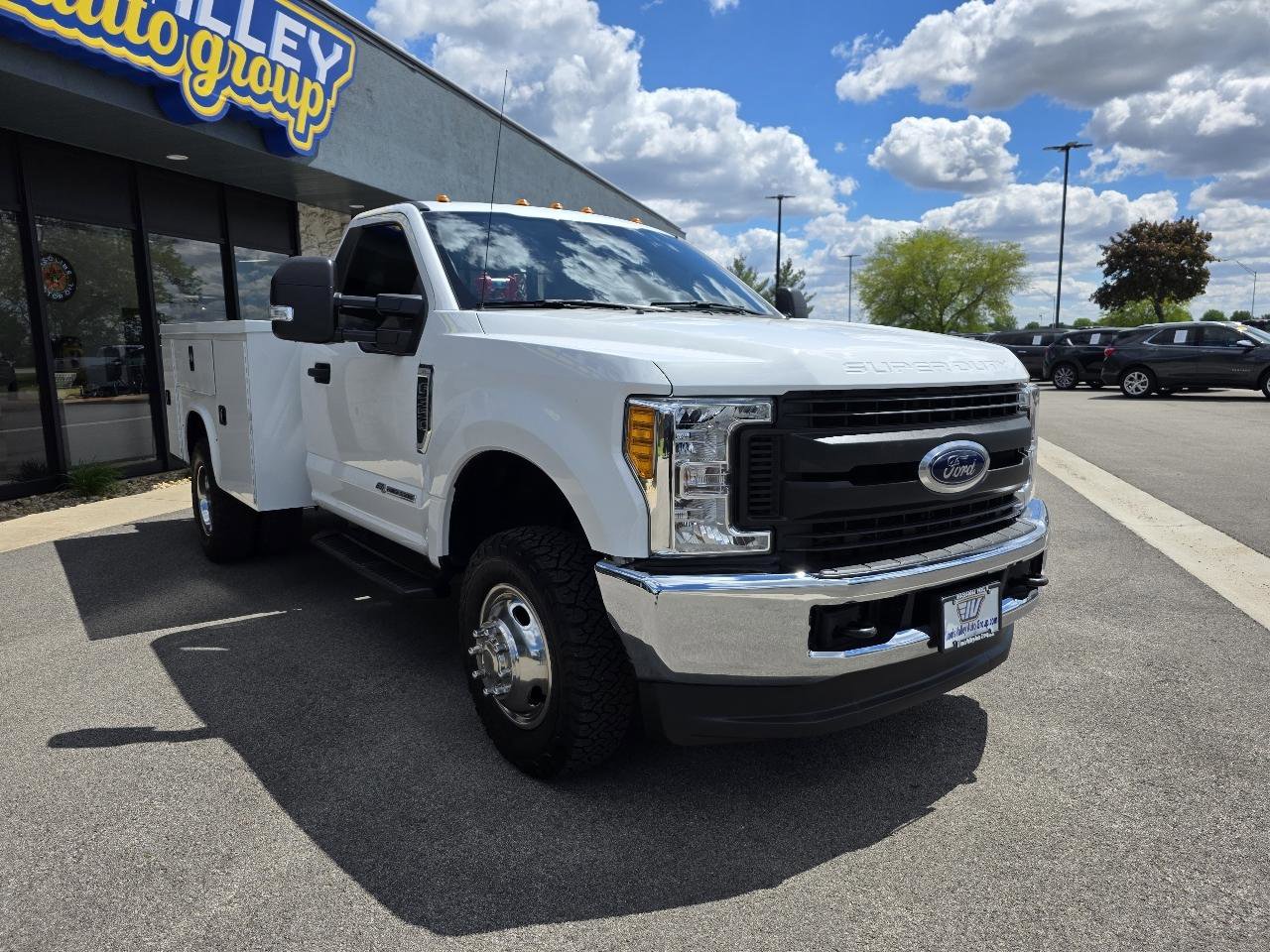 Used 2017 Ford F350 XL w/ Power Equipment Group AWD/4WD image 12
