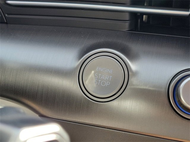 New 2026 Hyundai Kona SEL Premium image 9