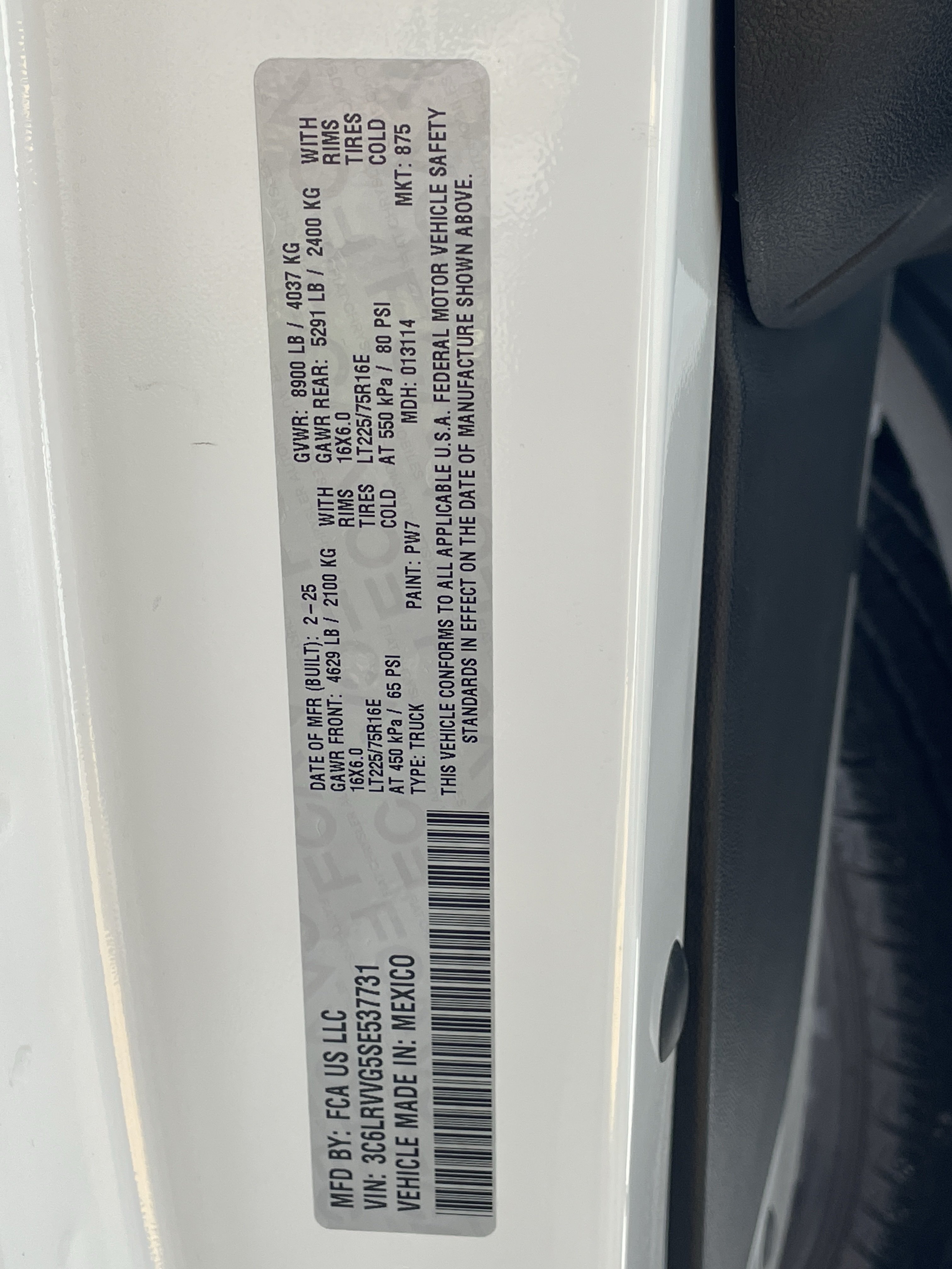 Used 2025 RAM ProMaster 2500 w/ U-Haul Equipment Group FWD image 32