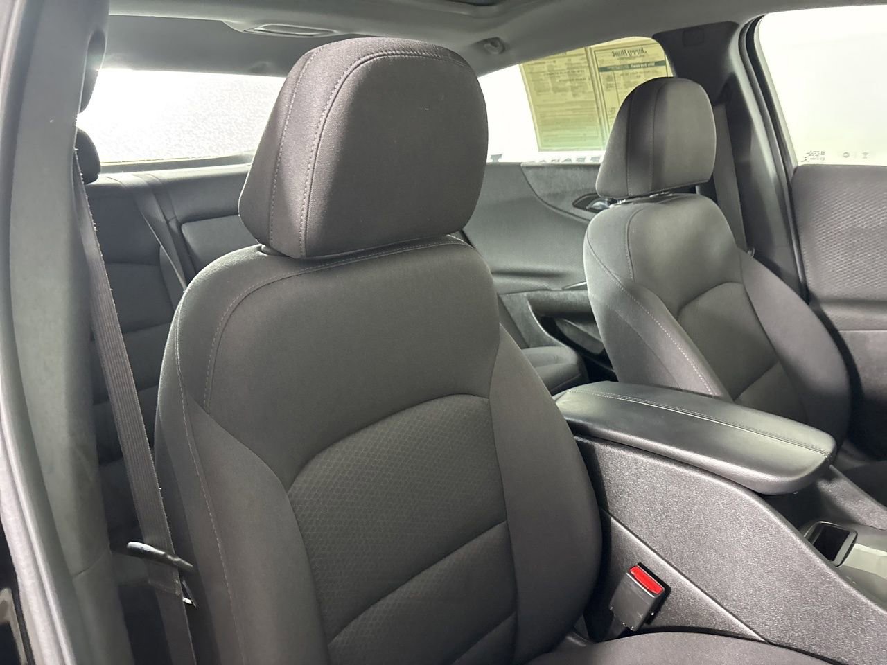 Used 2024 Chevrolet Malibu LT image 27