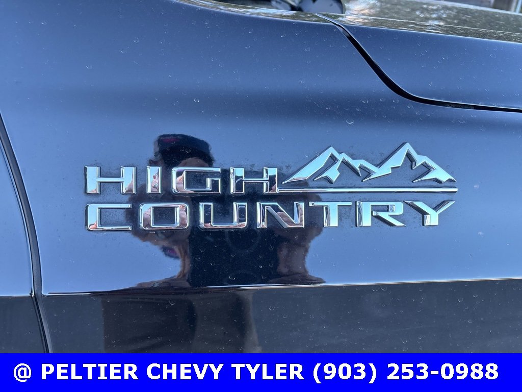 Used 2024 Chevrolet Tahoe High Country image 9