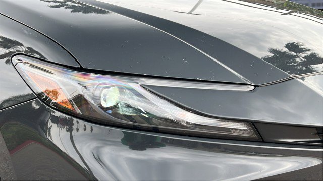 Used 2025 Toyota Camry LE image 4