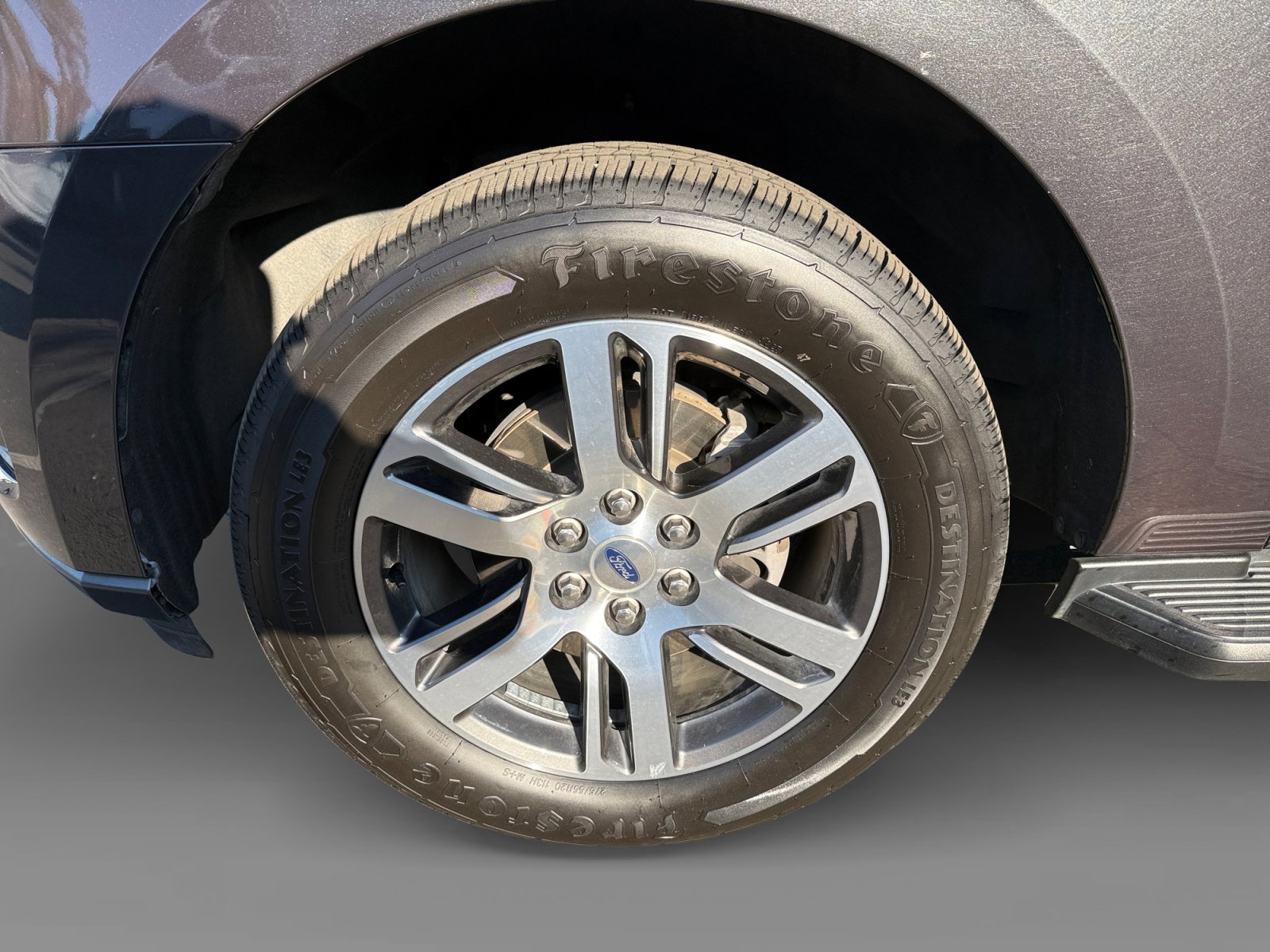 Used 2024 Ford Expedition Limited image 9