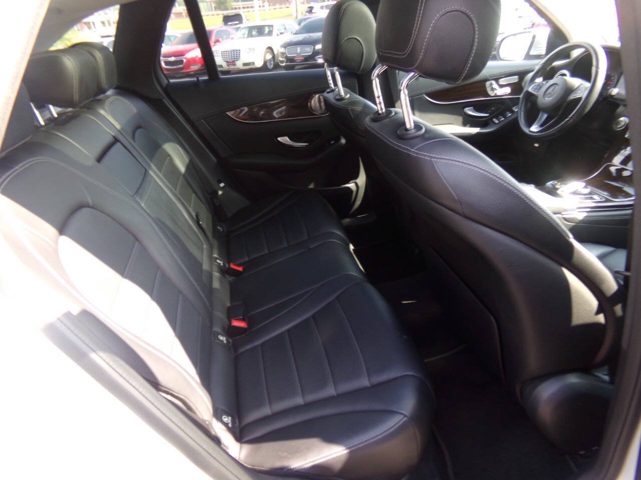 Used 2016 Mercedes-Benz GLC 300 image 26