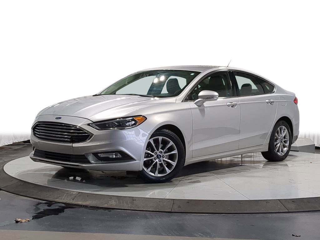 Used 2017 Ford Fusion SE w/ Fusion SE Technology Package