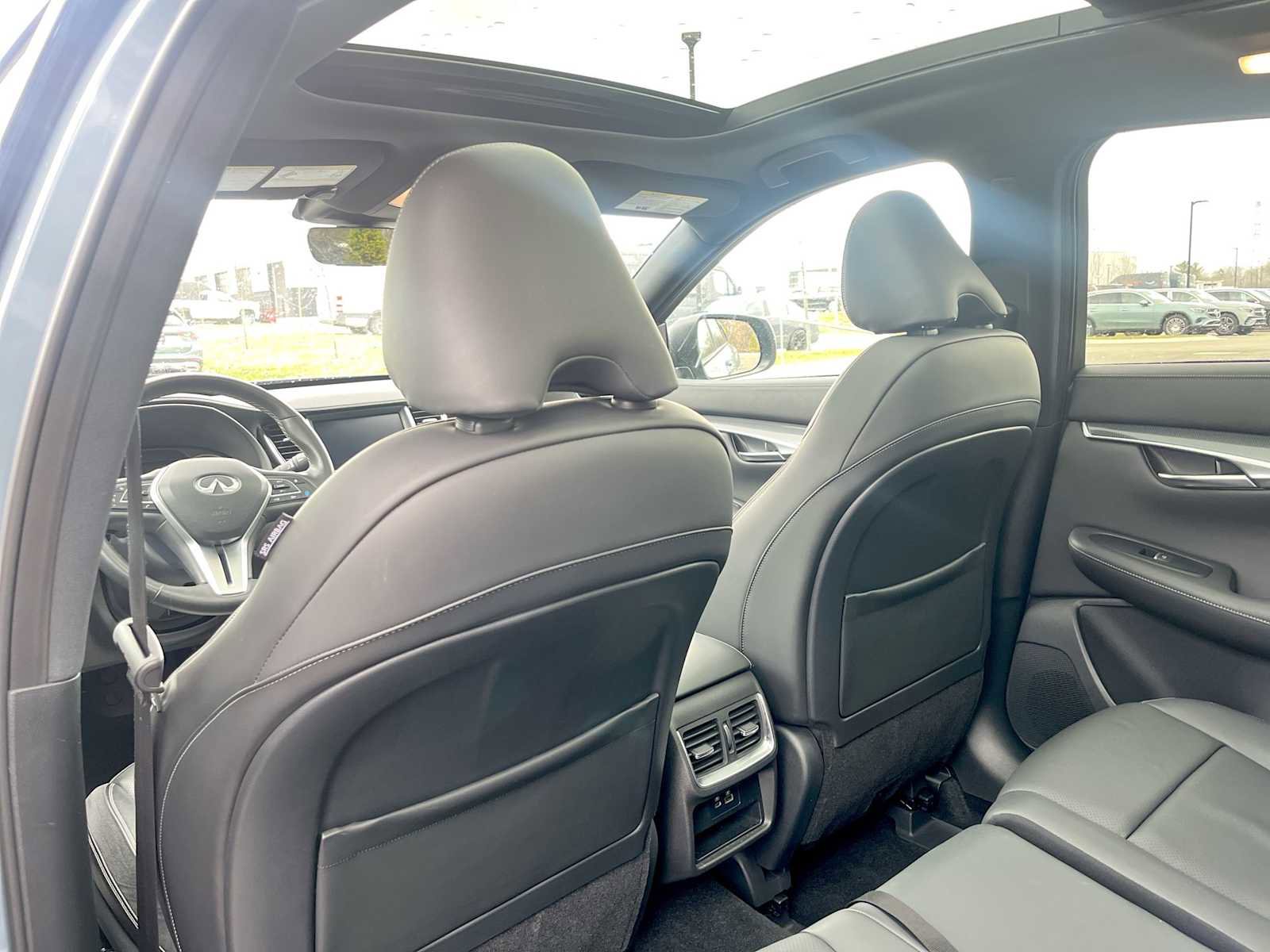 Used 2023 INFINITI QX50 Sport image 25