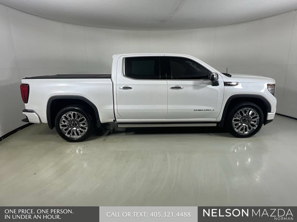 Used 2025 GMC Sierra 1500 Denali Ultimate AWD/4WD image 5