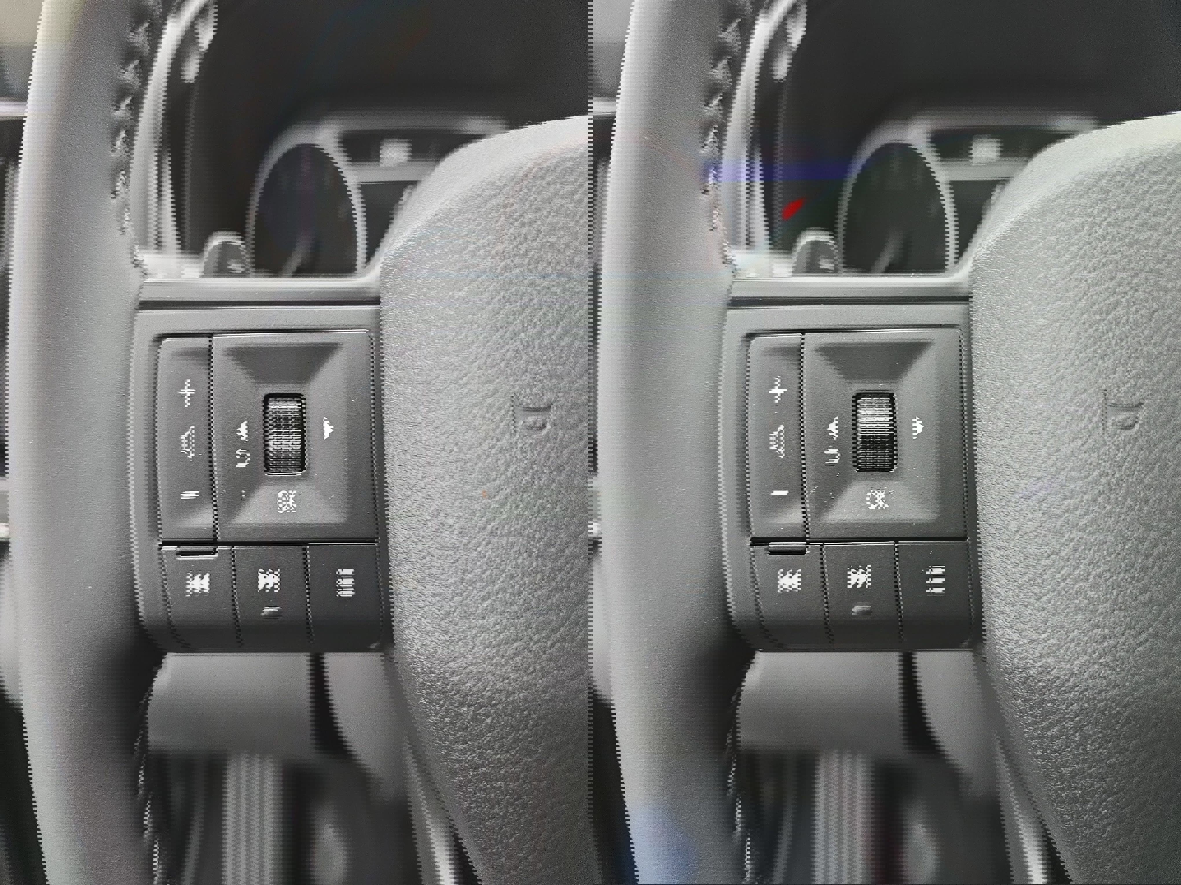 New 2026 Nissan Pathfinder SV image 18