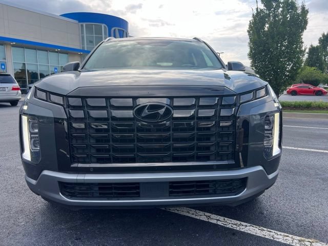 Used 2023 Hyundai Palisade Limited FWD image 3