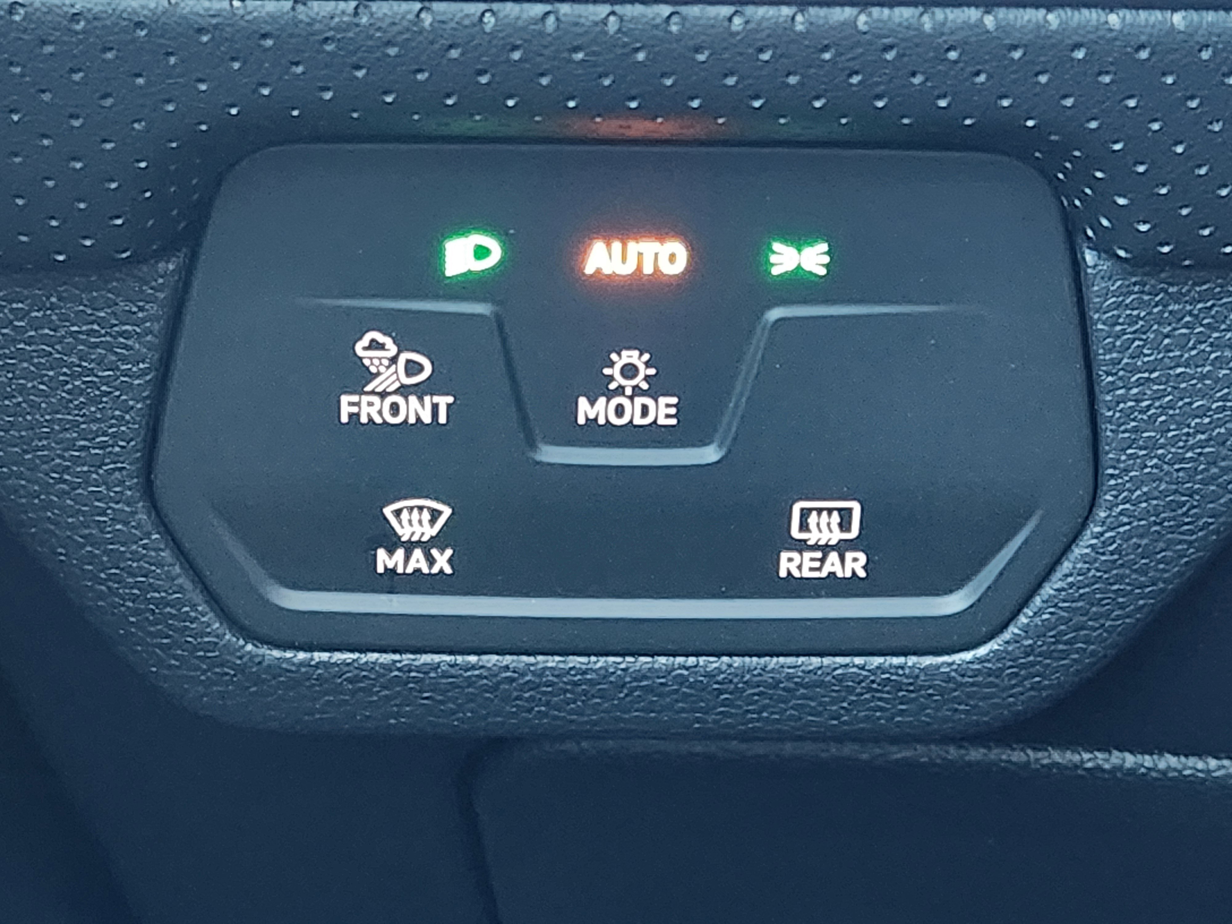 New 2026 Volkswagen Atlas SEL image 29