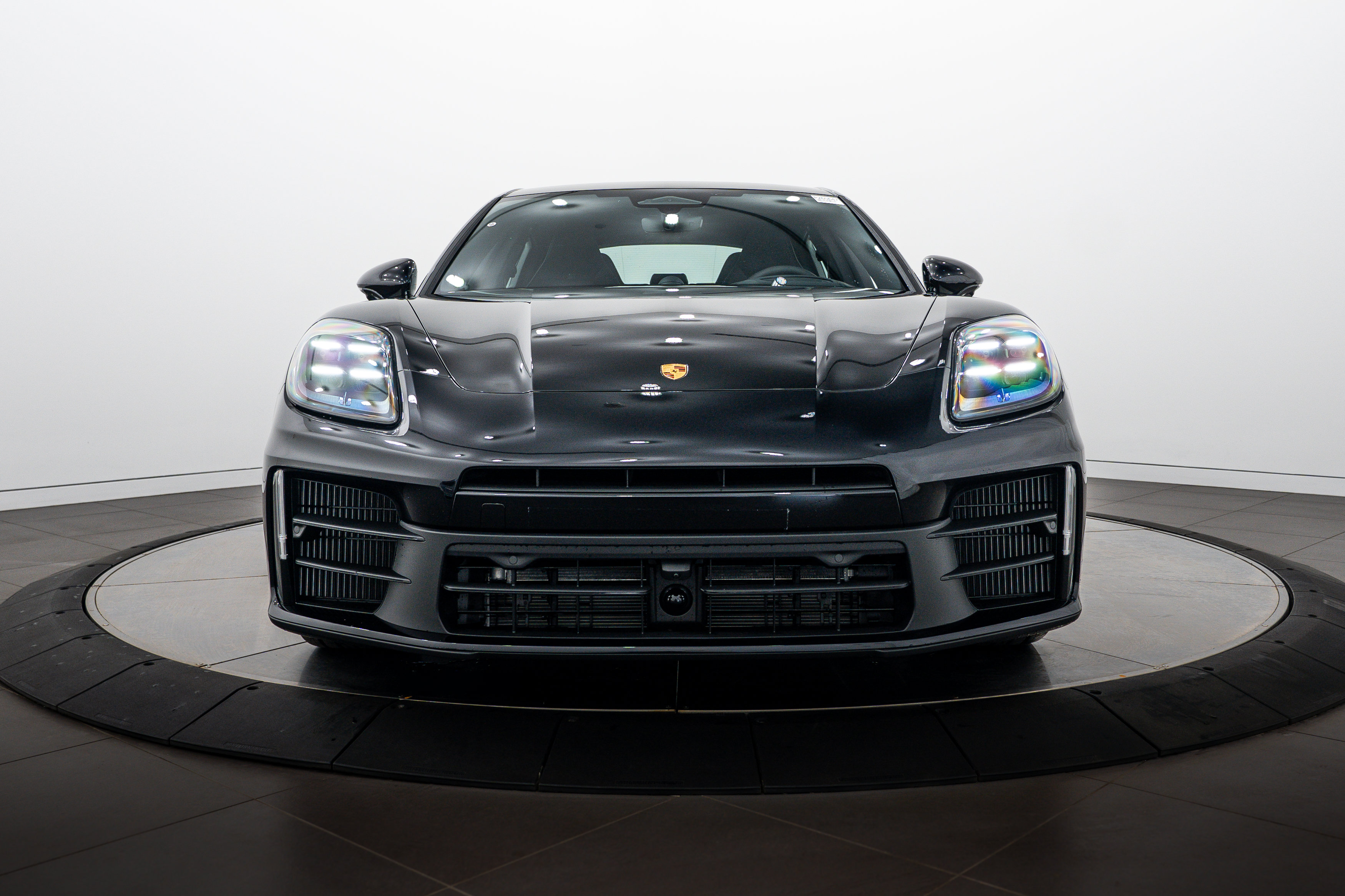 New 2026 Porsche Panamera 4 AWD/4WD image 10