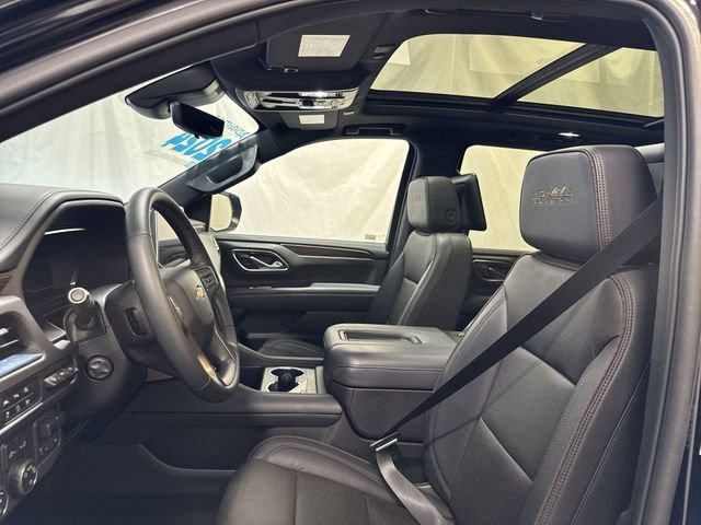 Used 2024 Chevrolet Tahoe High Country AWD/4WD image 11