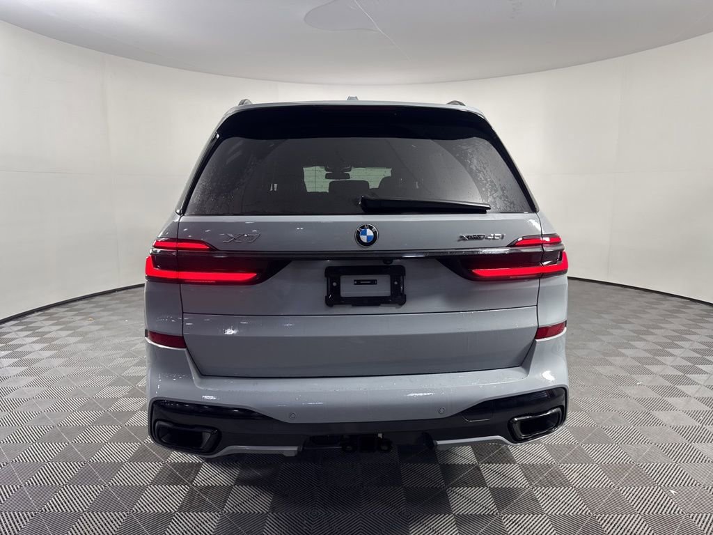 Certified 2024 BMW X7 xDrive40i w/ M Sport Package image 6