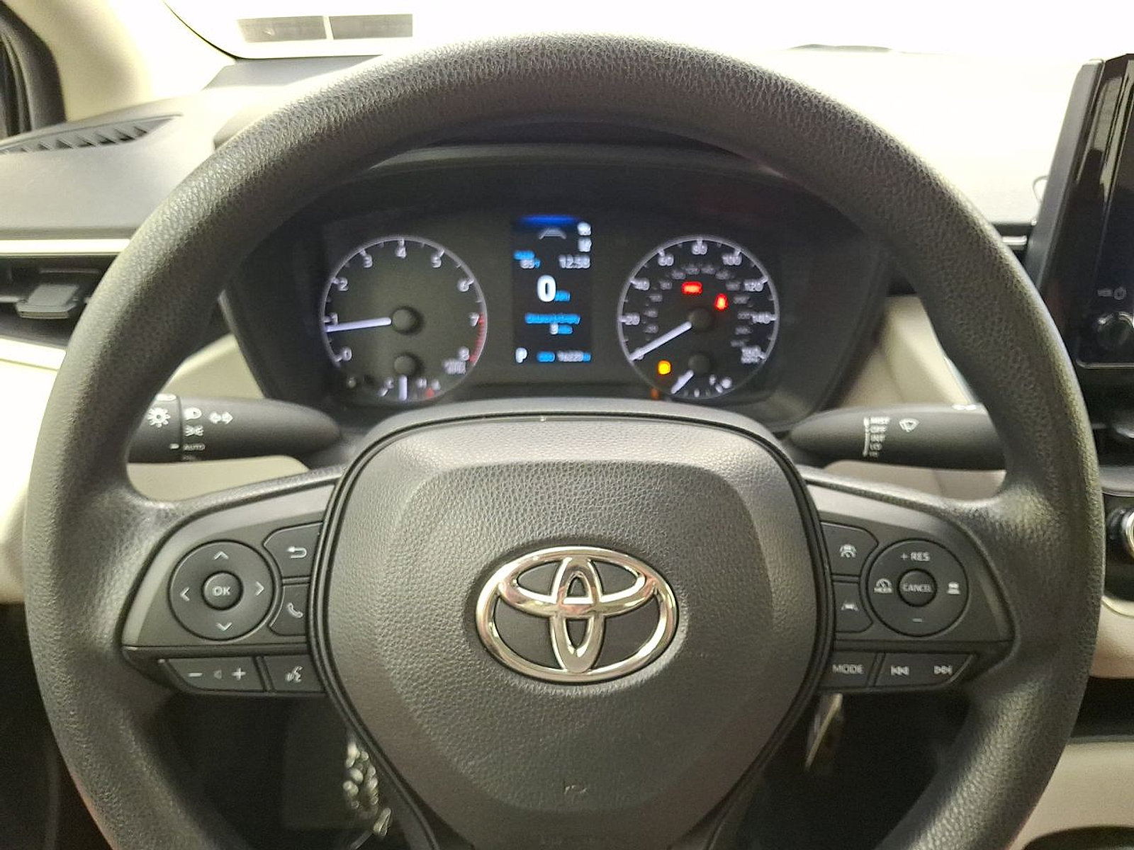 Certified 2023 Toyota Corolla LE w/ Carpet Mat Package (TMS) FWD image 20