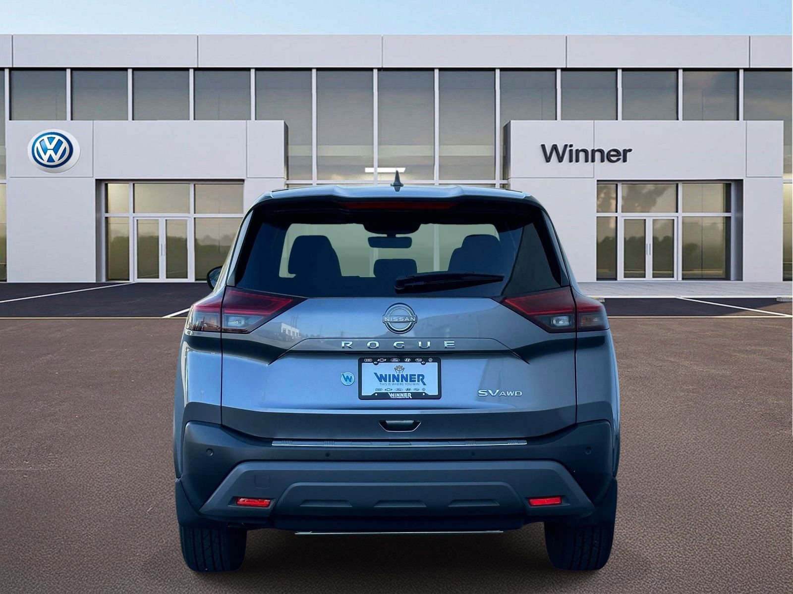 Used 2023 Nissan Rogue SV image 5