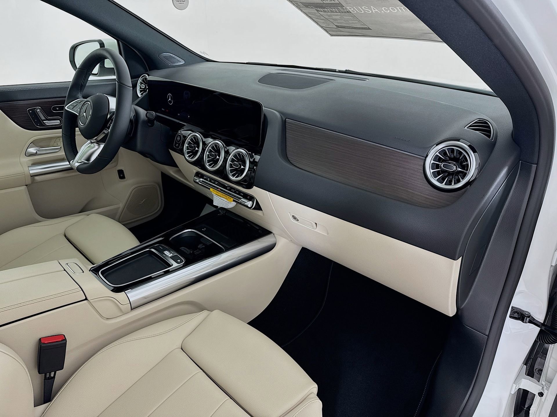 New 2026 Mercedes-Benz GLA 250 image 31