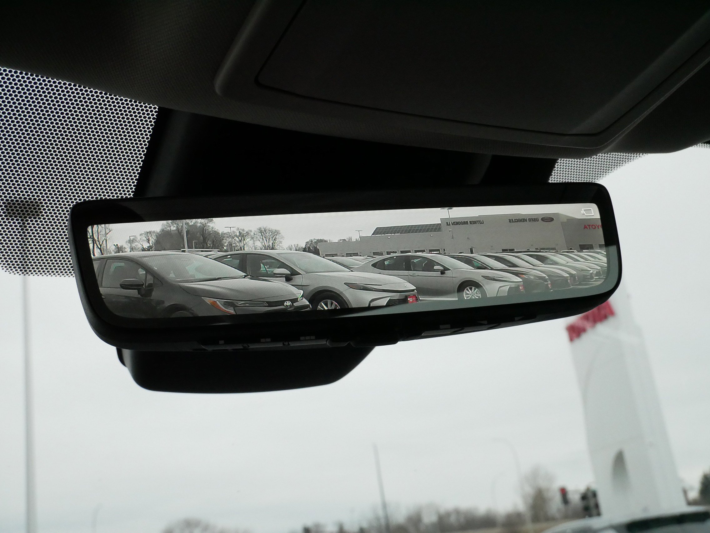 Certified 2026 Toyota Highlander Platinum image 35