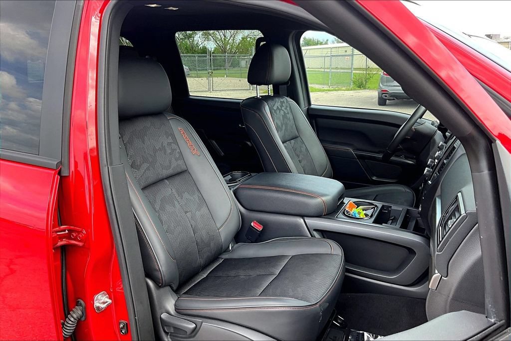 Used 2024 Nissan Titan PRO-4X w/ Pro-4x Utility Package AWD/4WD image 9