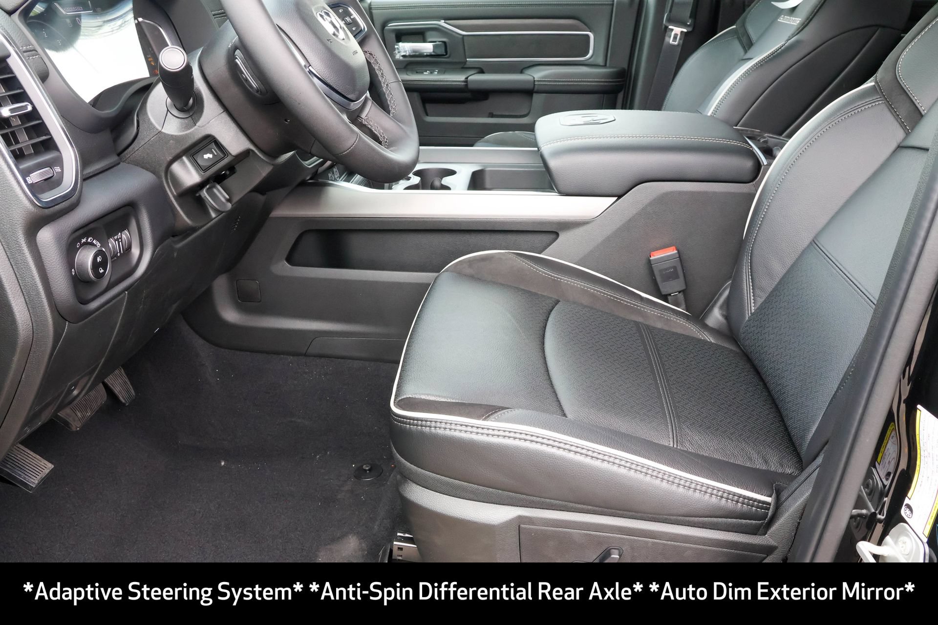 New 2026 RAM 2500 Laramie AWD/4WD image 5
