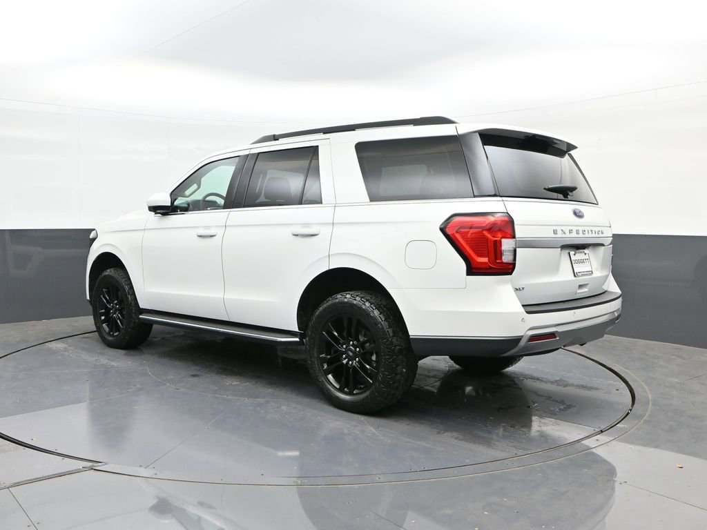 Used 2022 Ford Expedition XLT image 5