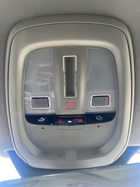 New 2026 Volvo XC90 B5 Plus w/ Protection Package image 18