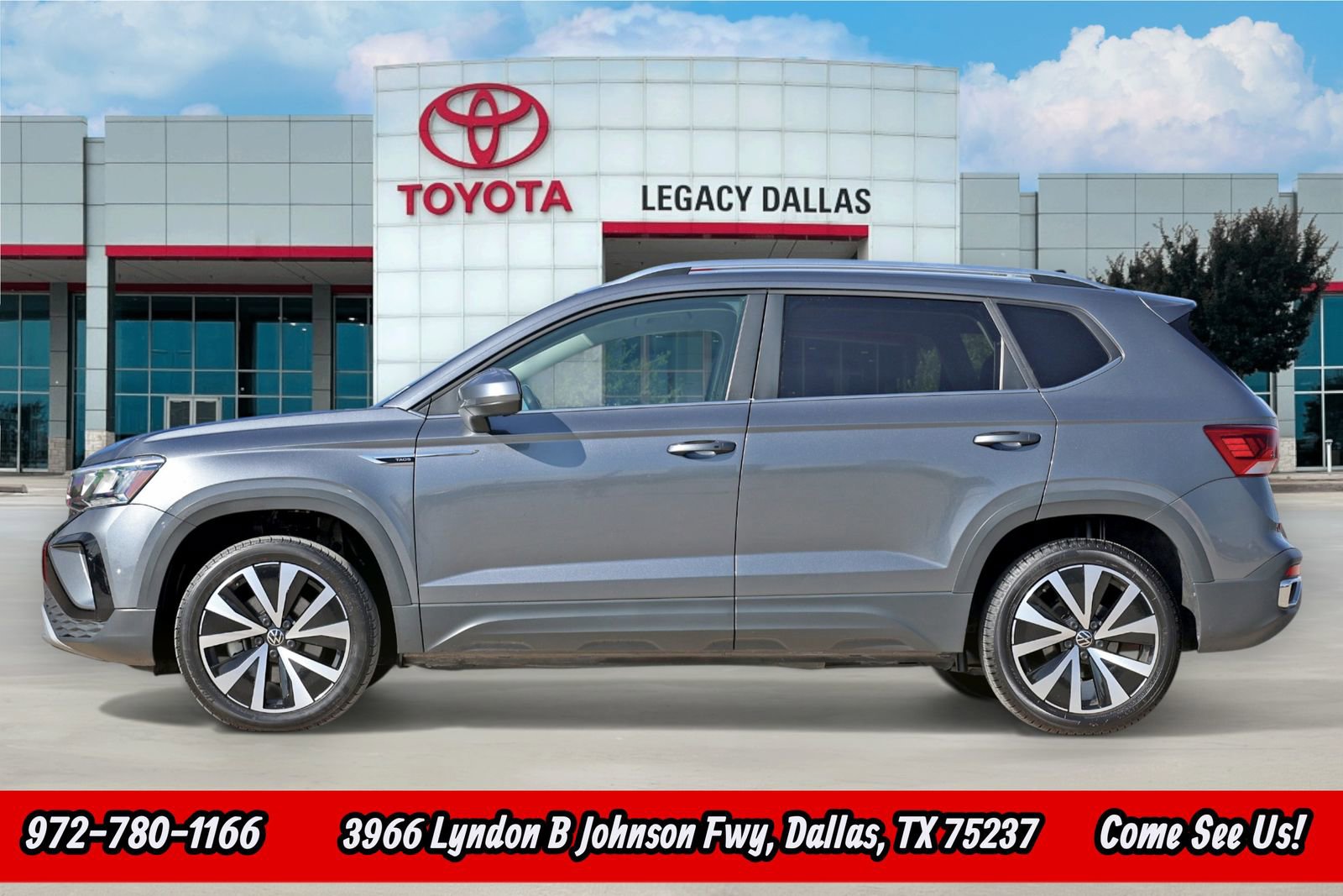 Used 2024 Volkswagen Taos SE image 7