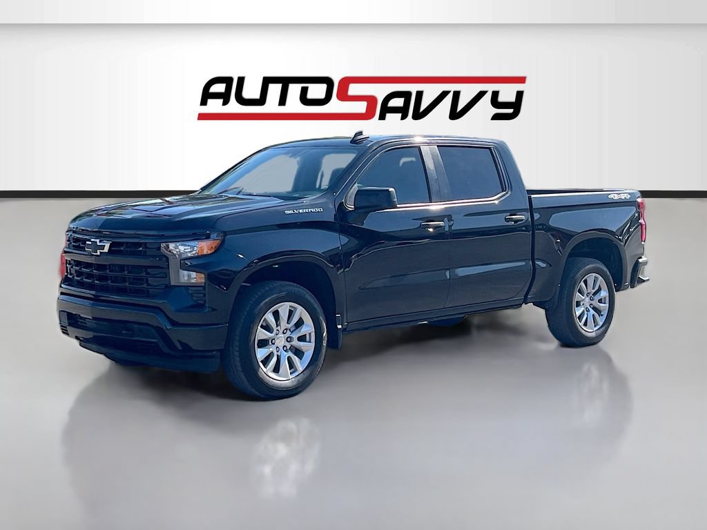 Used 2025 Chevrolet Silverado 1500 Custom AWD/4WD image 3