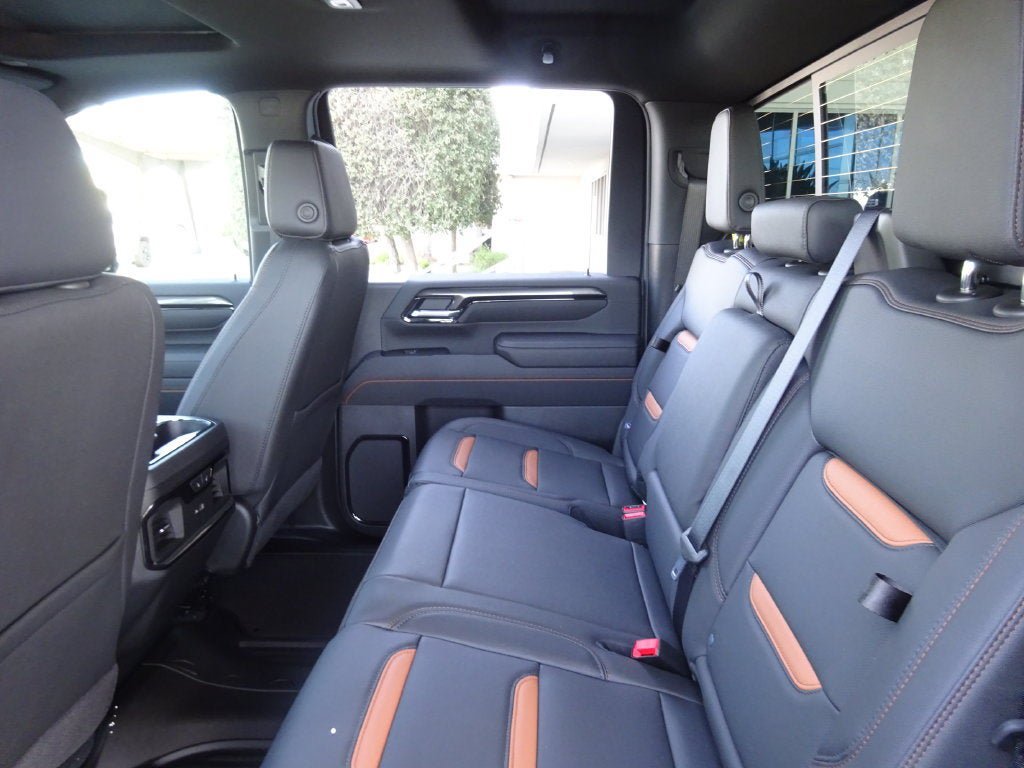 New 2026 GMC Sierra 2500 AT4 w/ AT4 Premium Plus Package AWD/4WD image 22