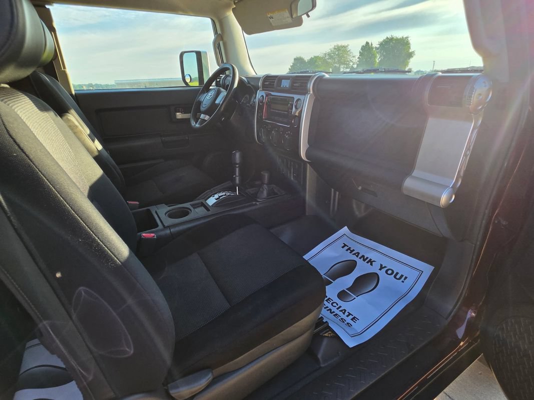 Used 2007 Toyota FJ Cruiser 4WD w/ Convenience Pkg image 22