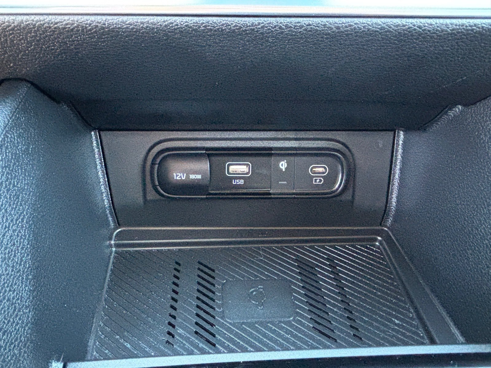 Certified 2024 Kia Sportage EX FWD image 15