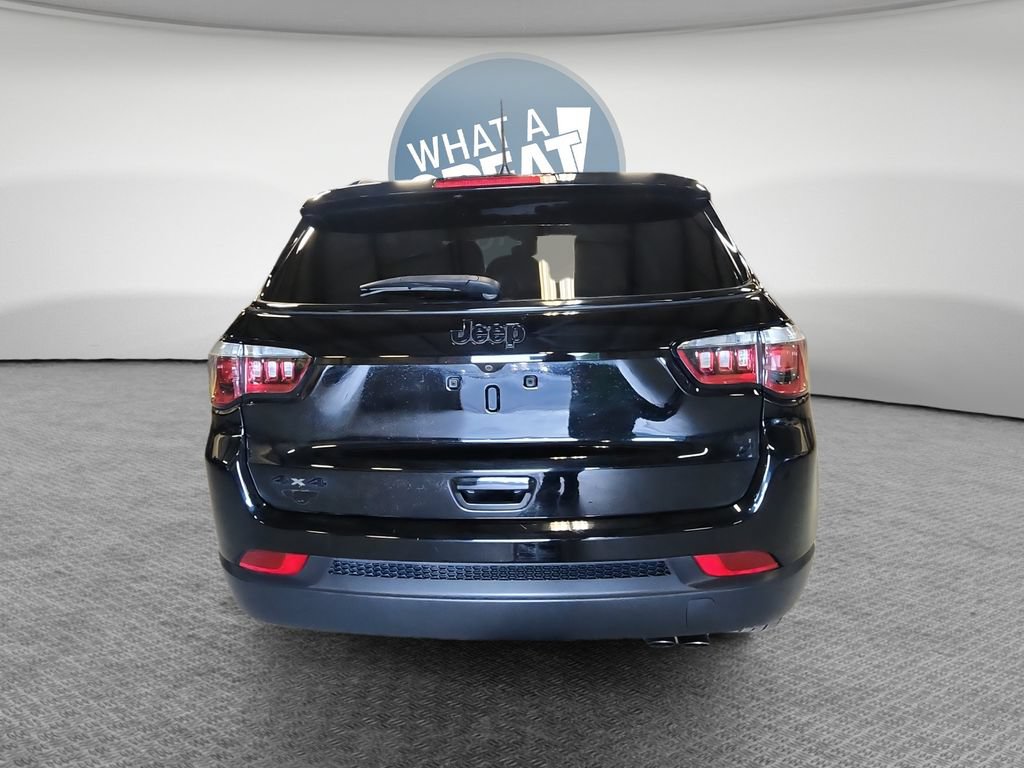 Used 2019 Jeep Compass Latitude AWD/4WD image 6